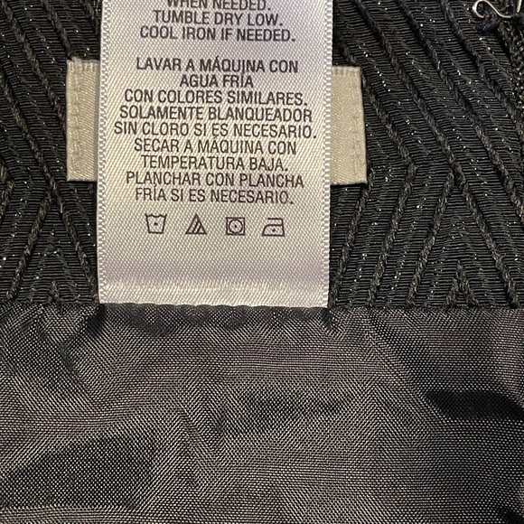 Jaclyn Smith Collection Dressy Party Black A-Line Skirt Silver Shimmer Size 8 - Picture 11 of 11